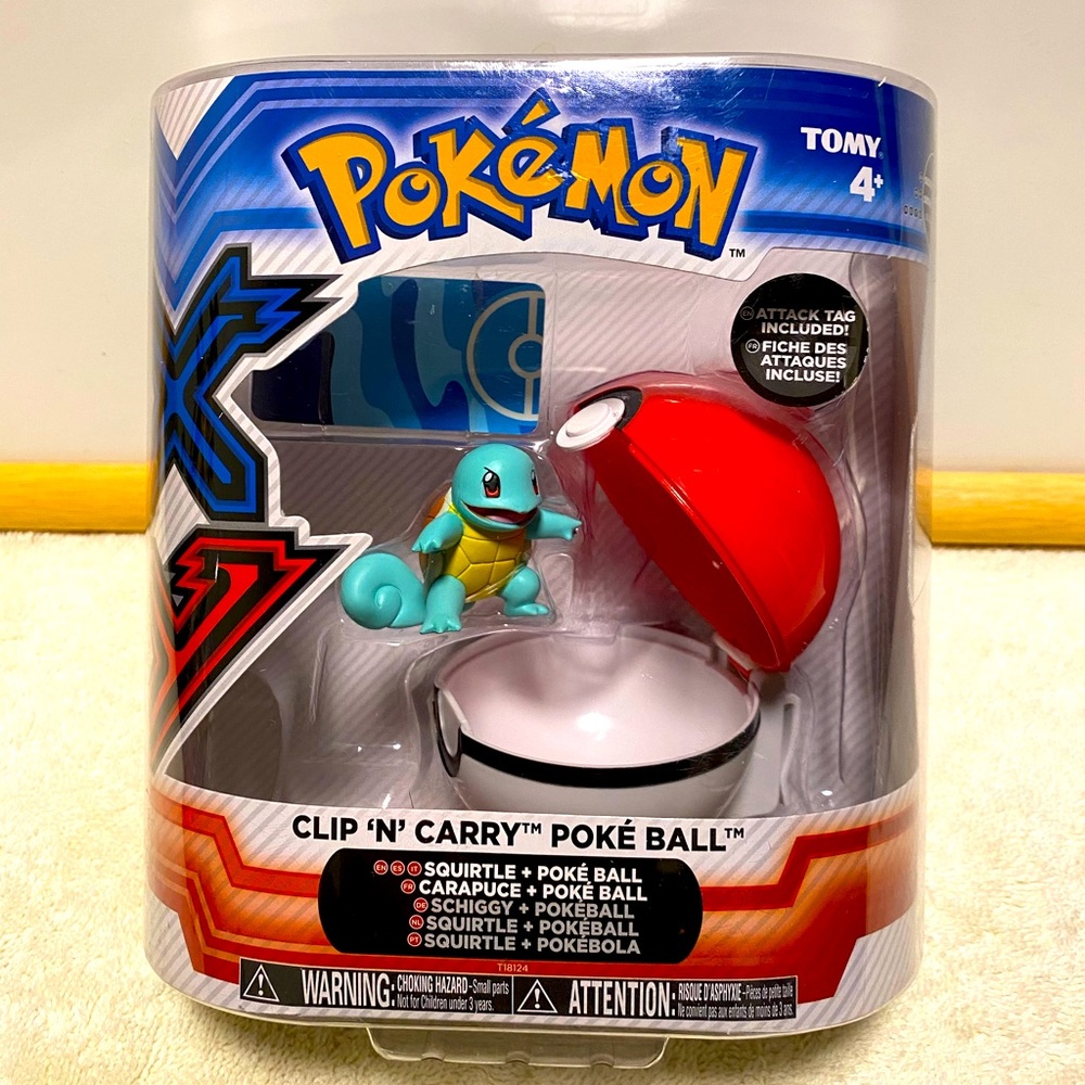 Tomy Pokemon Clip n Carry Pokeball SQUIRTLE+ POKE BALL with Poke Ball Figure Set